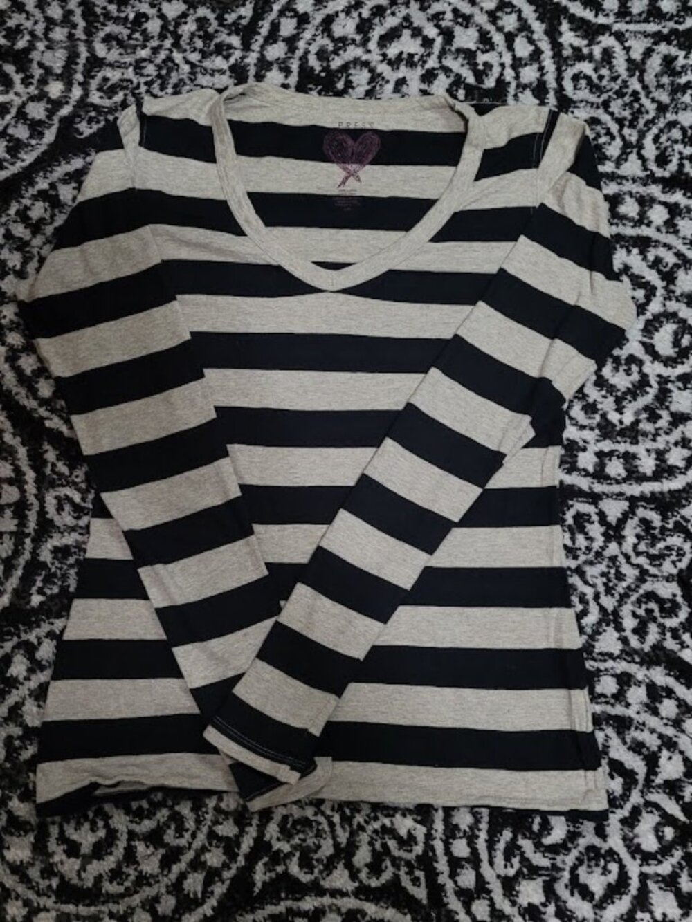 Black and Beige Stripped V Neck Long Sleeve